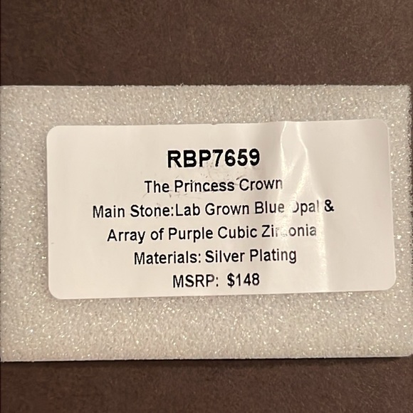 Reign 👑 The Princess 👸 Collection - Picture 6 of 6